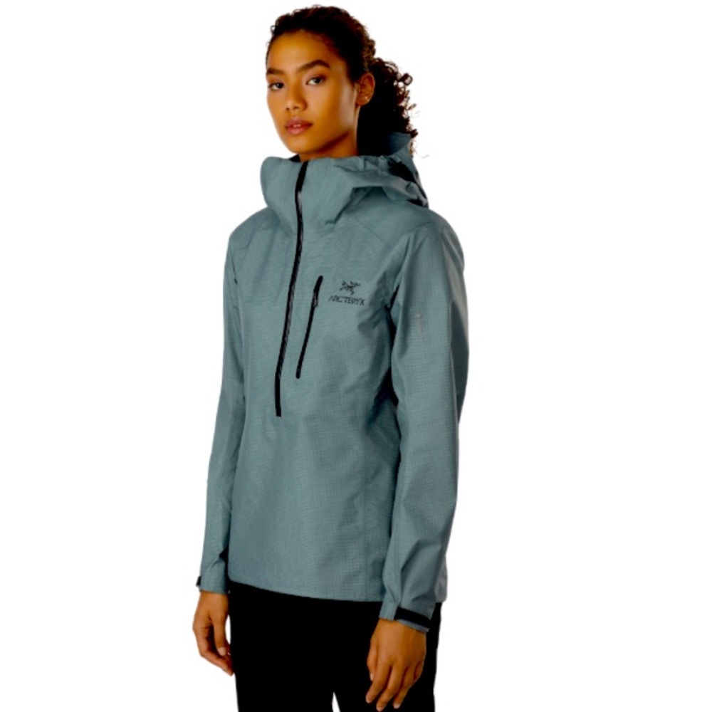 Arc’teryx Alpha SL Anorak
